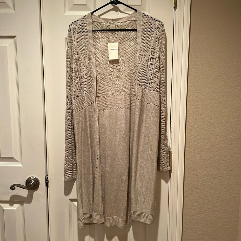 NWT Cream cardigan open front, details in the knitting, perfect condition
